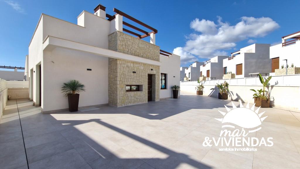 Residencial Monte Carmelo Exclusivo Chalet en una planta a 300m del Mar en Vera Playa